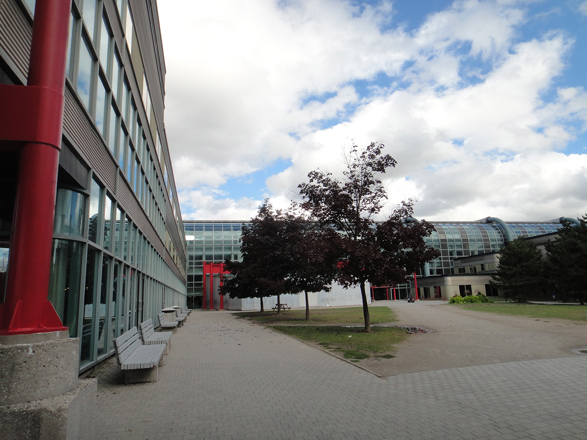 University of WatelooのDavid R. Cheriton School of Computer Scienceの建物